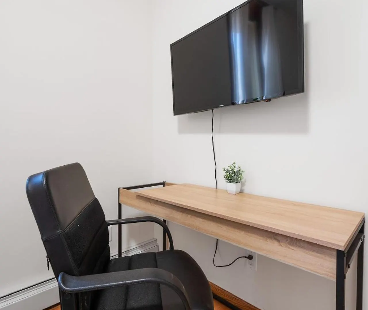 Massive Soho Loft 5Bedrooms 2 Baths - 2500 Sqft New York Hotel